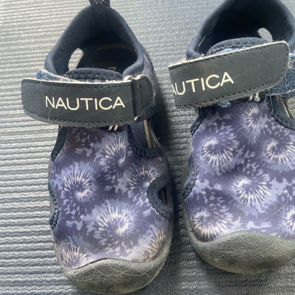 Nautica Kids Water Shoes in Navy and White